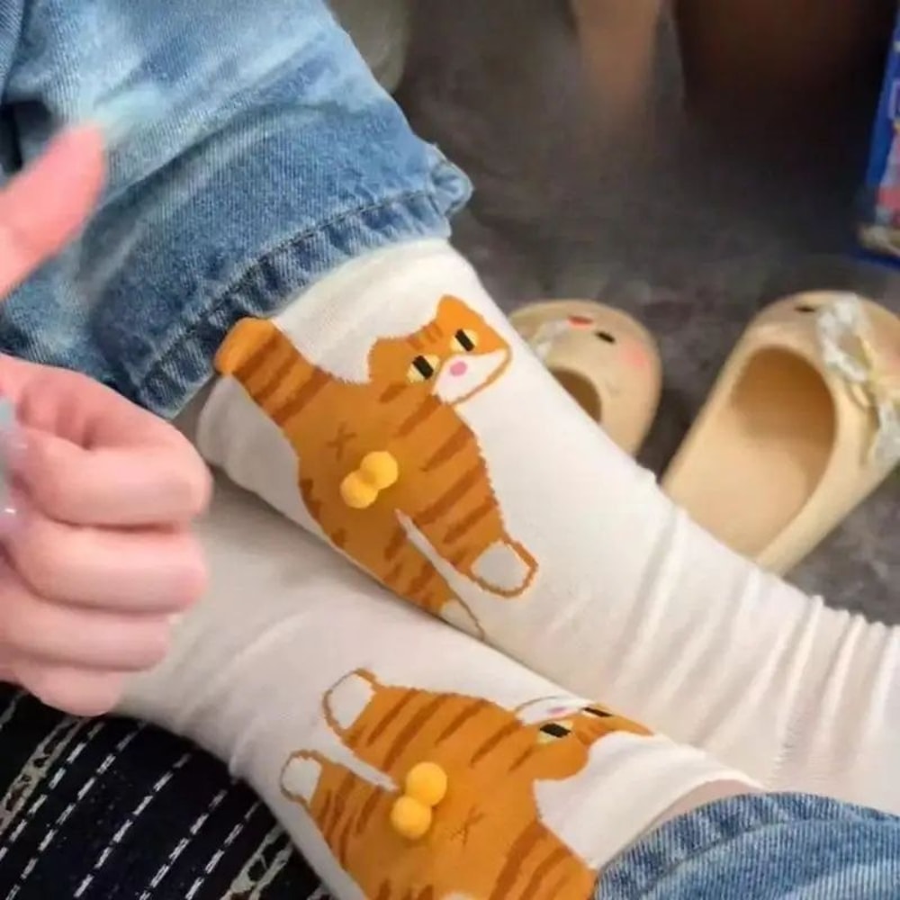 ALLTOOALL Cute 3D Cat Ball MidCalf Socks Korean Style Funny Womens Crew Socks 5