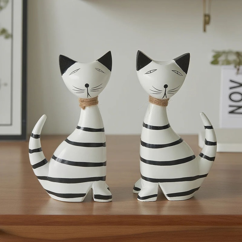 Nordic Wooden Cat Couple Ornament Striped Kitten Desktop Decoration 1
