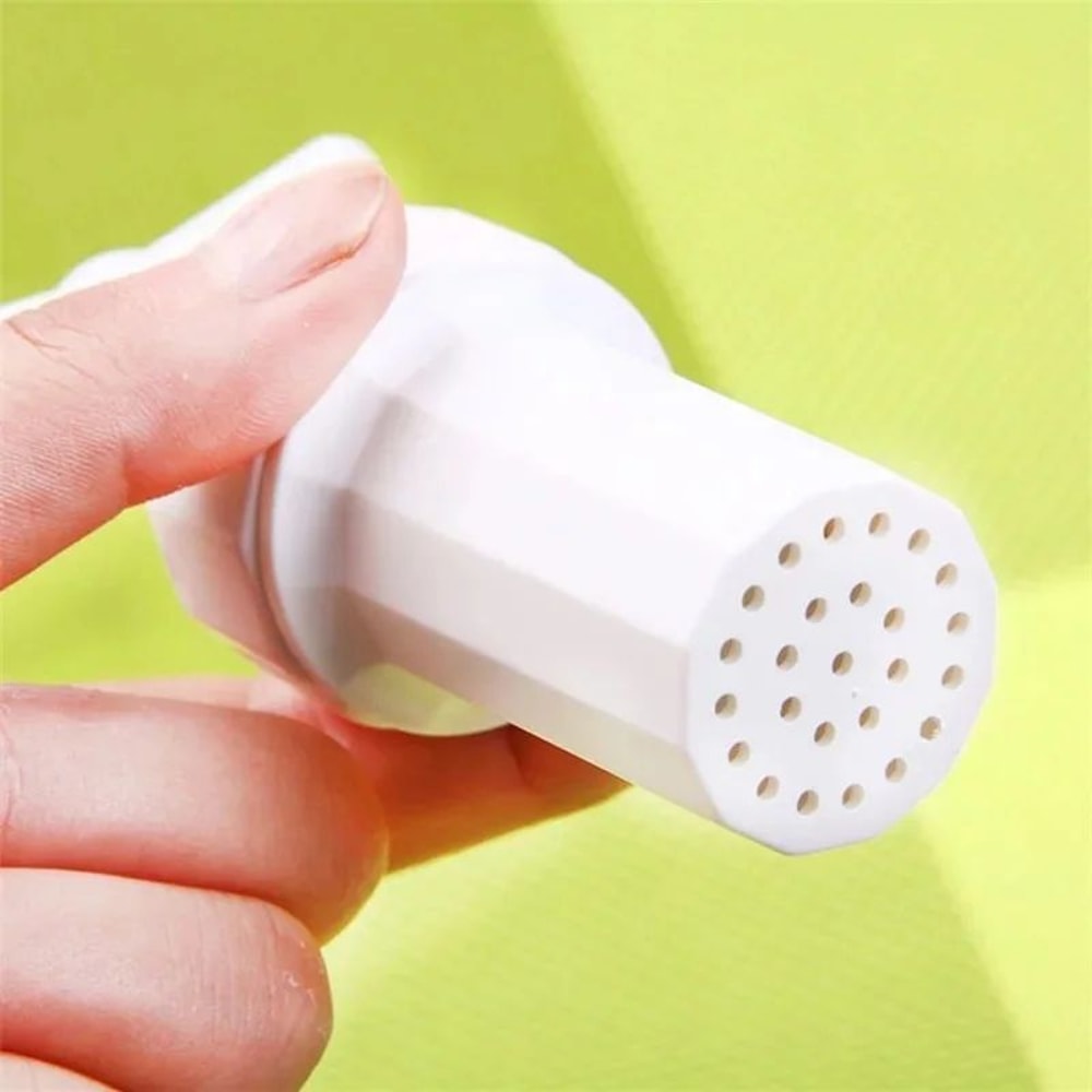 Manual Garlic Ginger Twist Crusher Easy Press Kitchen Mincer Tool 4
