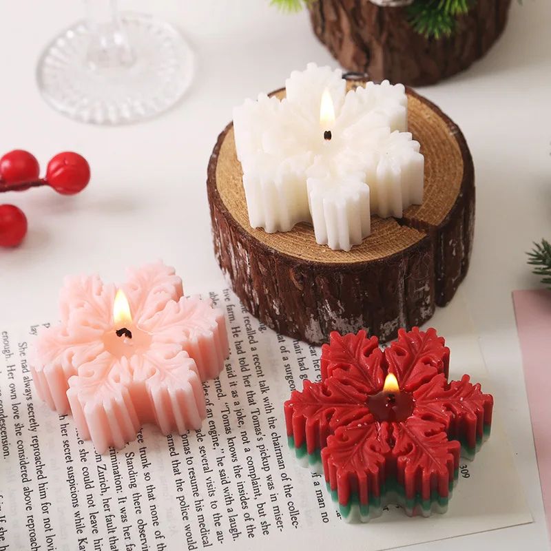 2Piece Snowflake Aroma Candle Set Soy Wax Christmas Scented Candles For Holiday Home Decor Relaxa 1