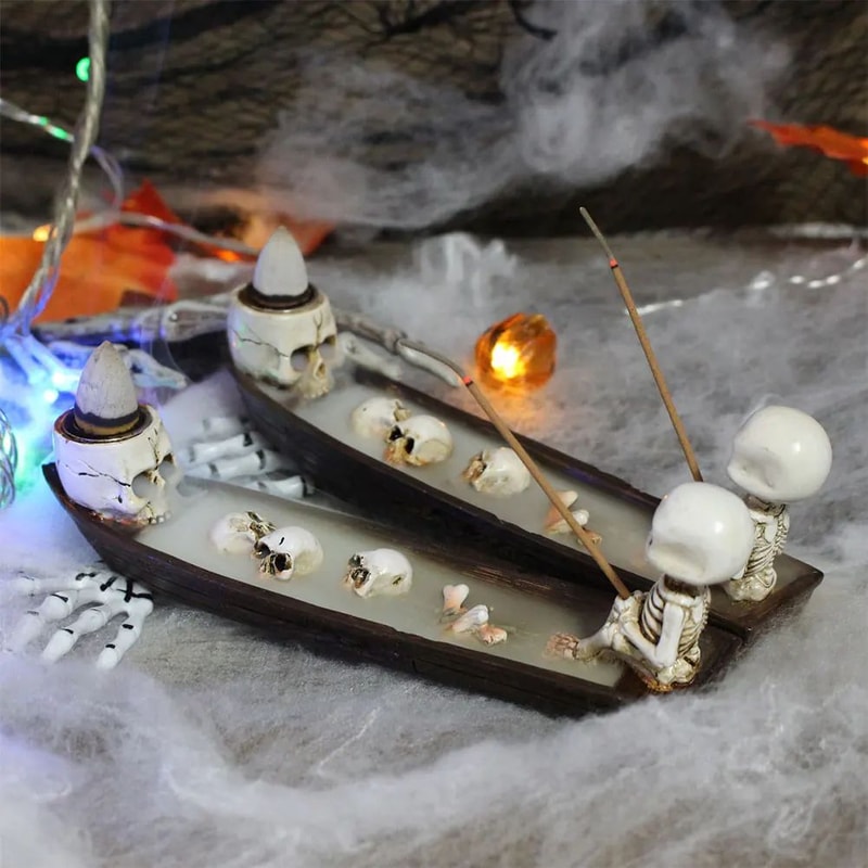 MysticSkull Ghost Boat Incense Holder Creative Skeleton Resin Burner For Cones Sticks Aromatherap 2