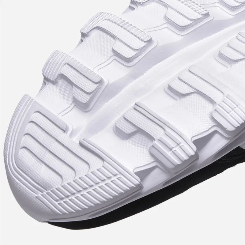 2025 Breathable Running Shoes AntiSlip Casual Sneakers For Men Women Comfortable Walking Trainers 5