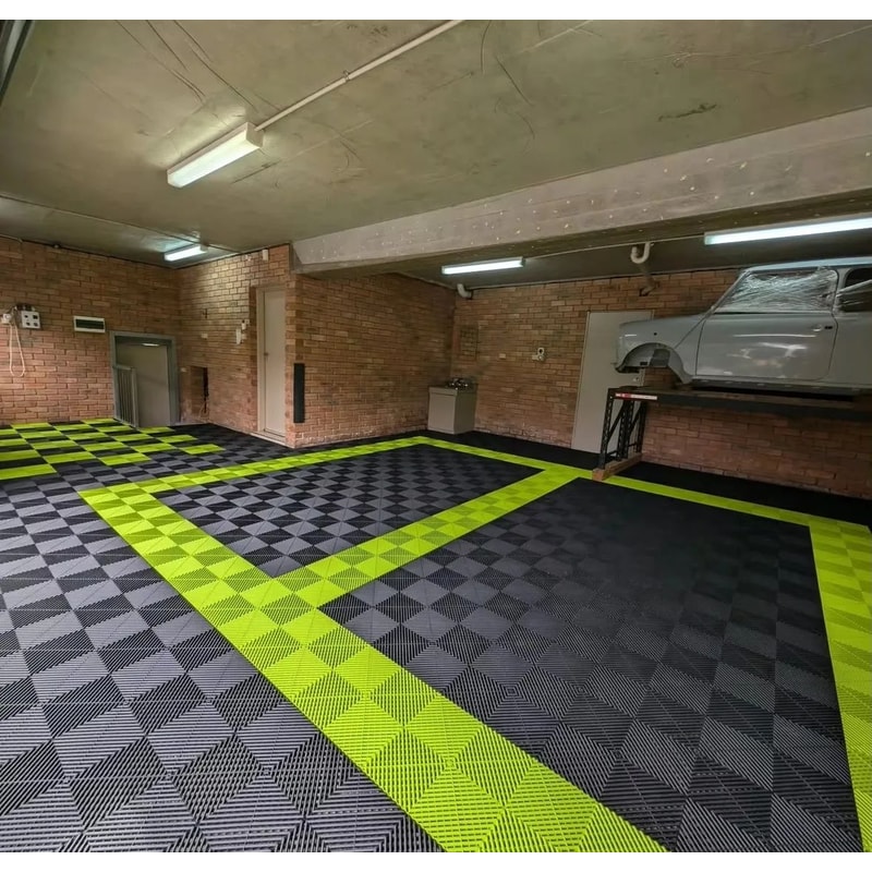 Interlocking Garage Floor Tiles Vented Outdoor Modular Flooring For Events HeavyDuty Use 2