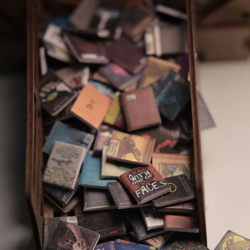 200PCS Miniature Dollhouse Books Set Tiny Fake Book Accessories For DIY Shelves Decor Crafts 4