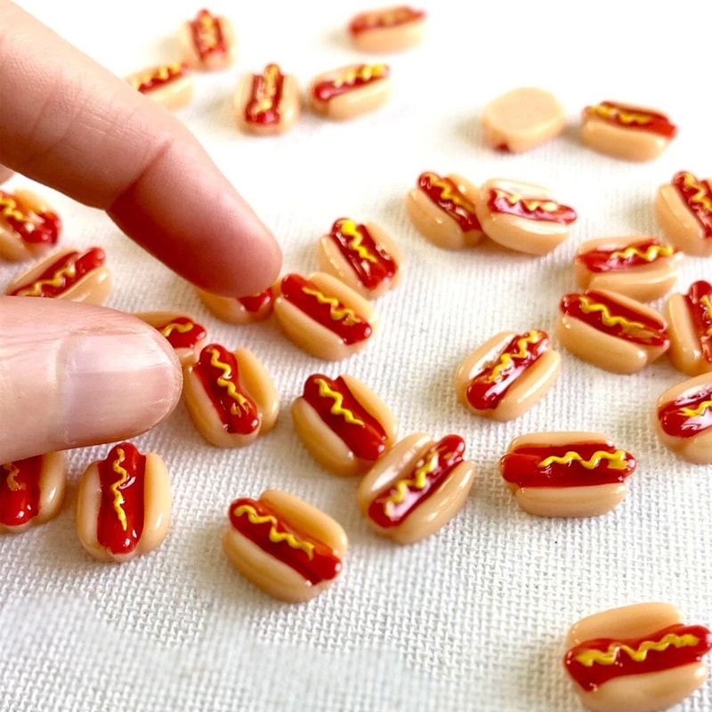Mini Resin Hotdog Figurines Set Kawaii Fake Food Dollhouse DIY Craft Decorations 5