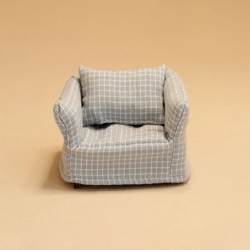 Mini Plaid Fabric Wooden Sofa Realistic Dollhouse Furniture Accent Chair For Mini Home Decor 7