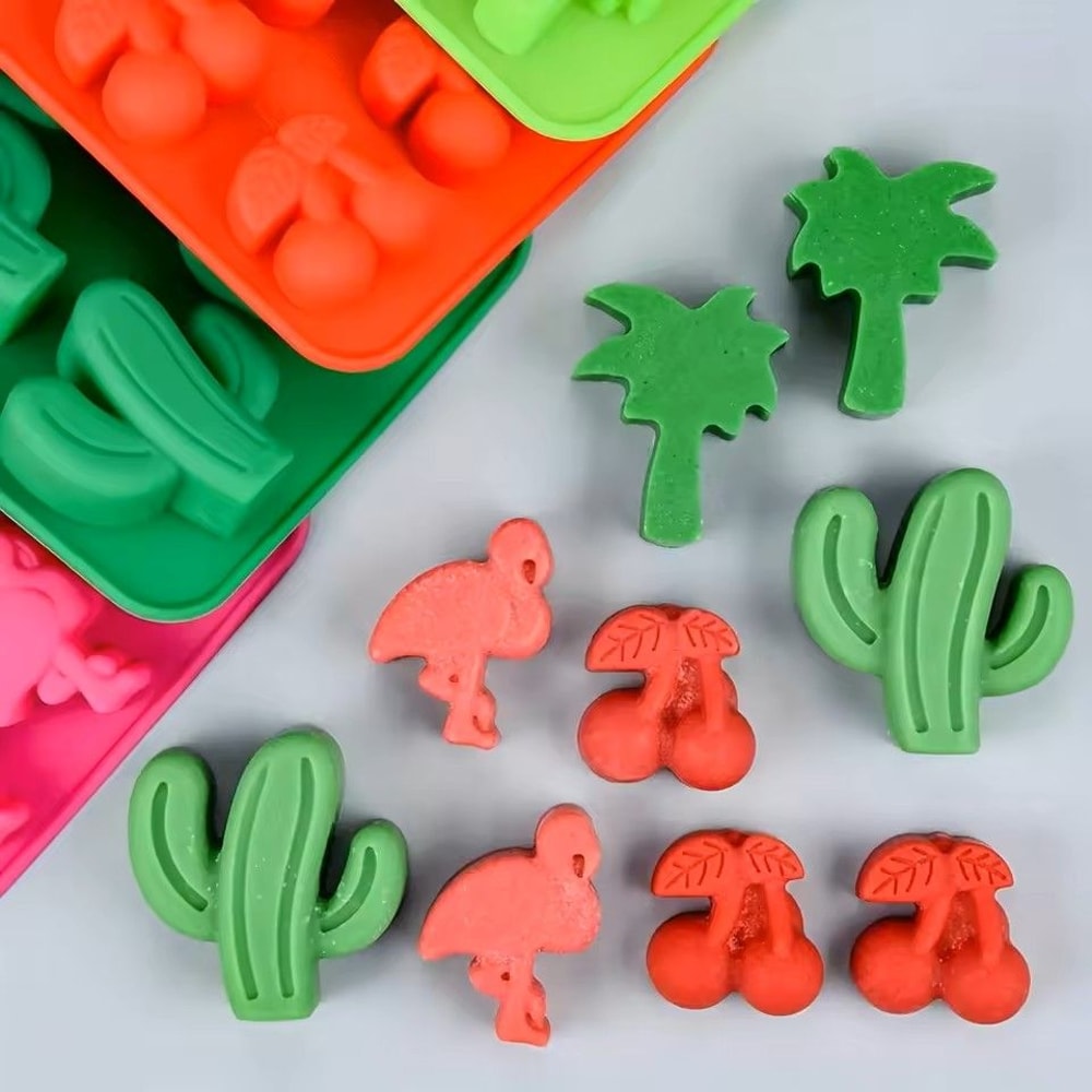 Hawaiian Cactus Pineapple Flamingo Silicone Ice Cube Tray Food Grade Flexible Ice Mold 2