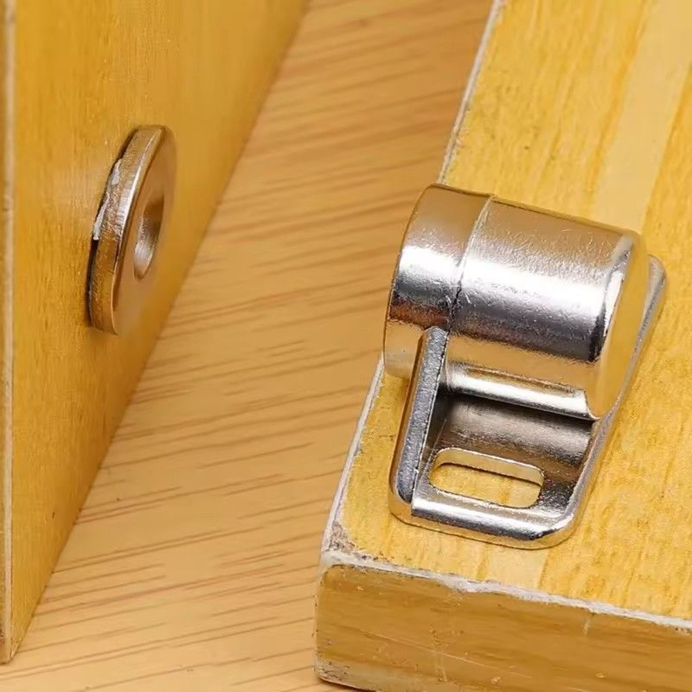 Magnetic Cabinet Door Catches With Screws 4