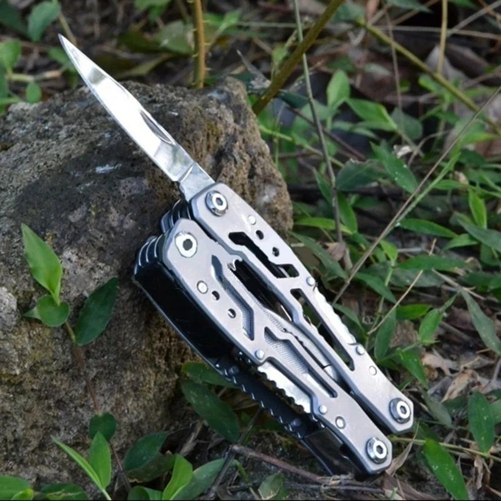 15in1 MultiTool Folding Pliers Creative Outdoor Camping Survival Tool With Nylon Carry Bag 15