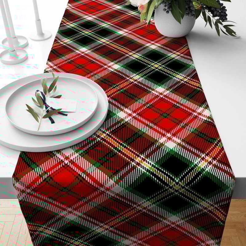 Red Green Plaid Christmas Table Runner 2