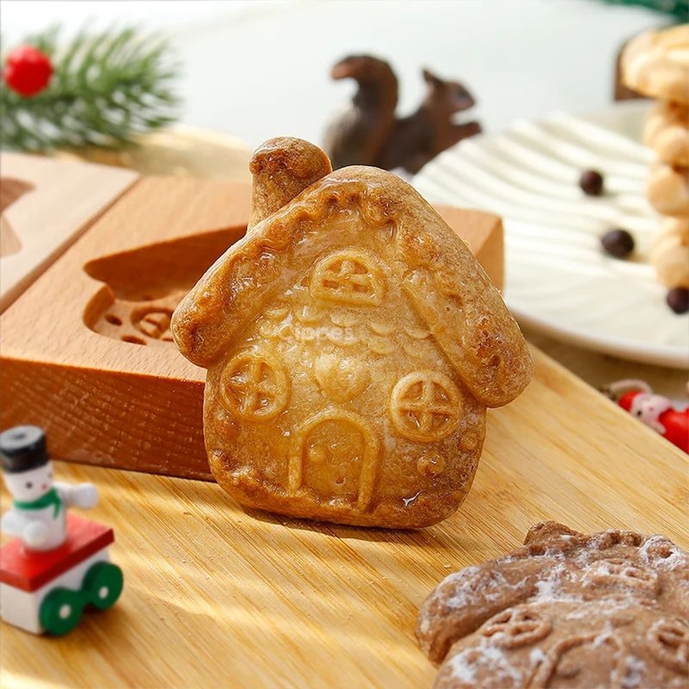 Christmas Wooden Cookie Molds Set 2