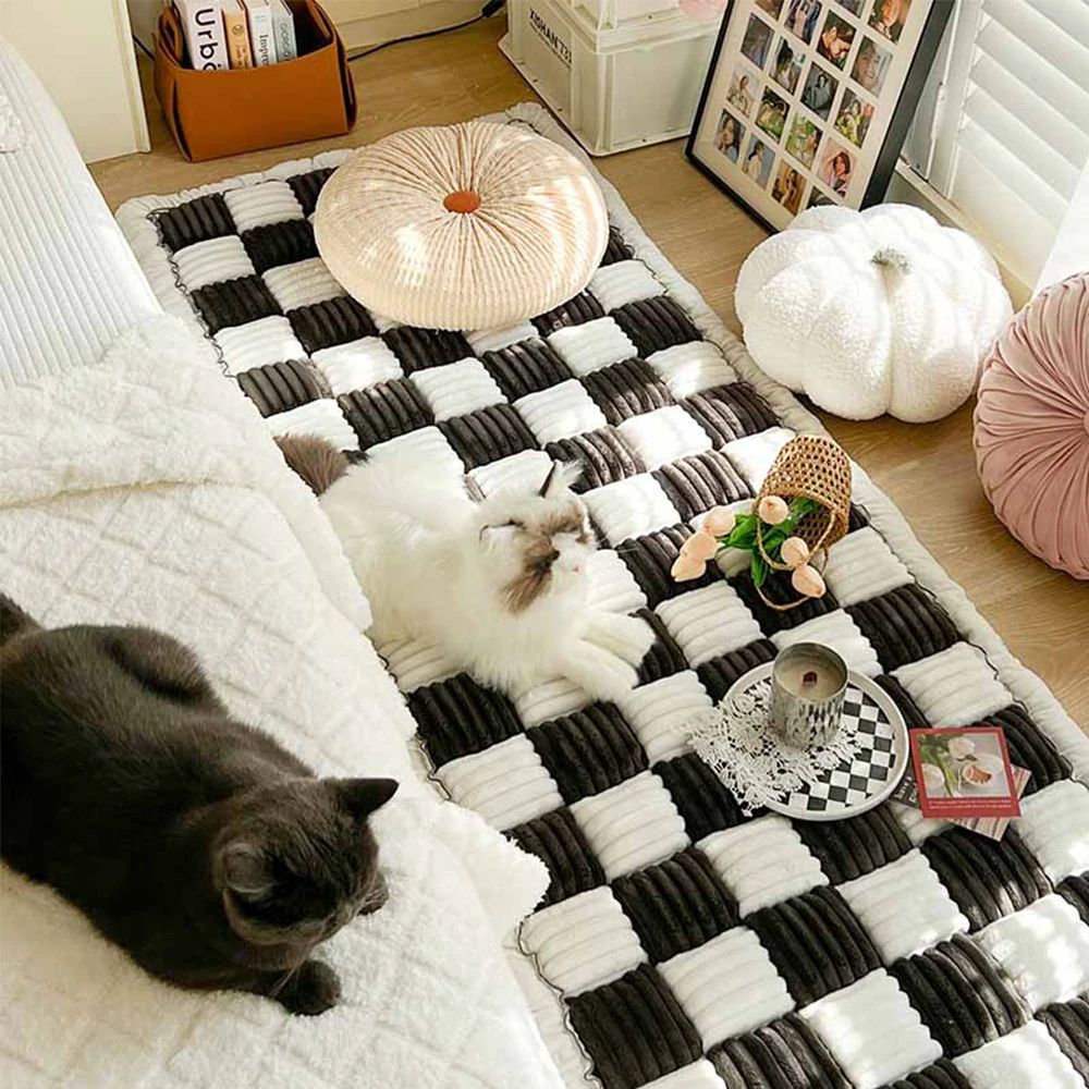 Warm Dog Bed Mat With Anti Slip Base 11