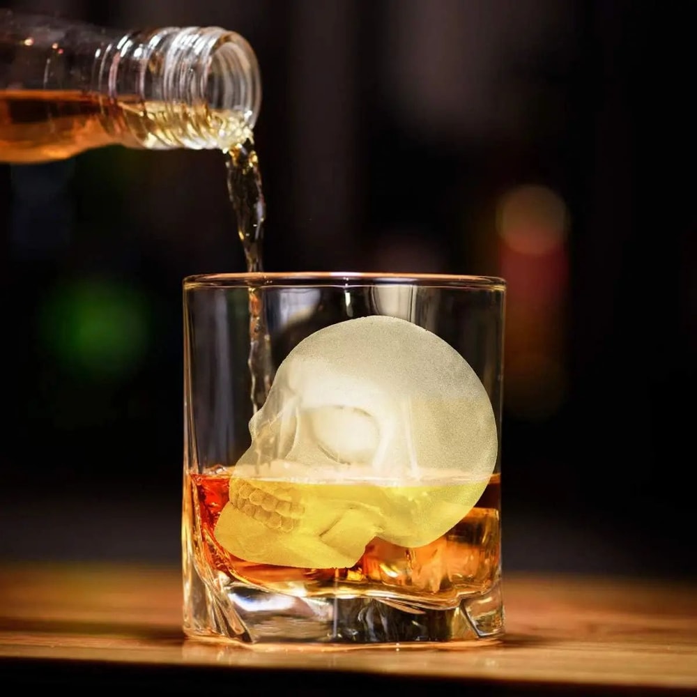 Large 3D Skull Ice Mold For Whiskey 2
