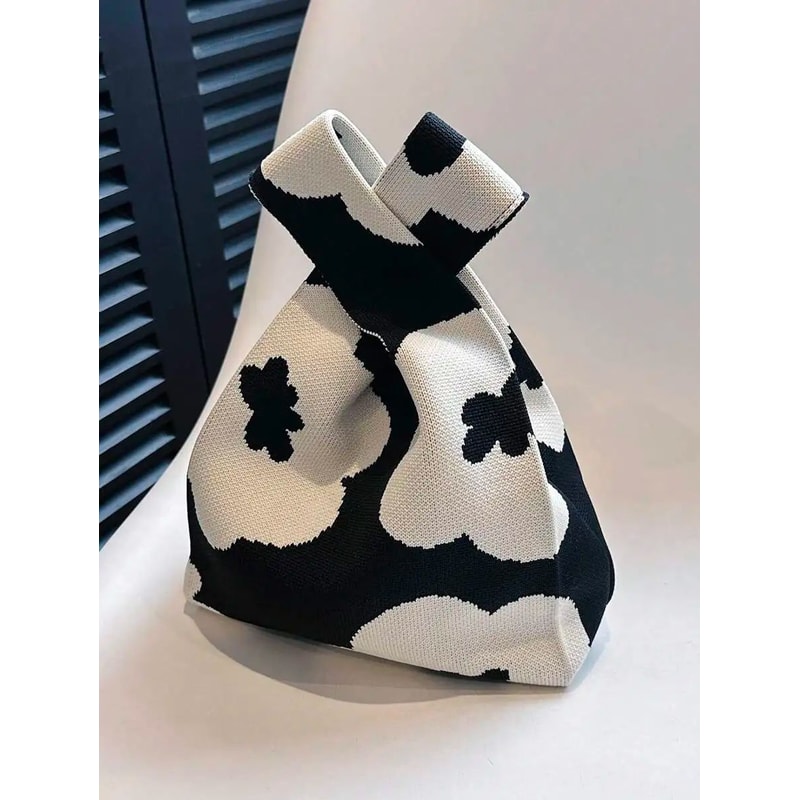 Knitted Yarn Bucket Handbag 10