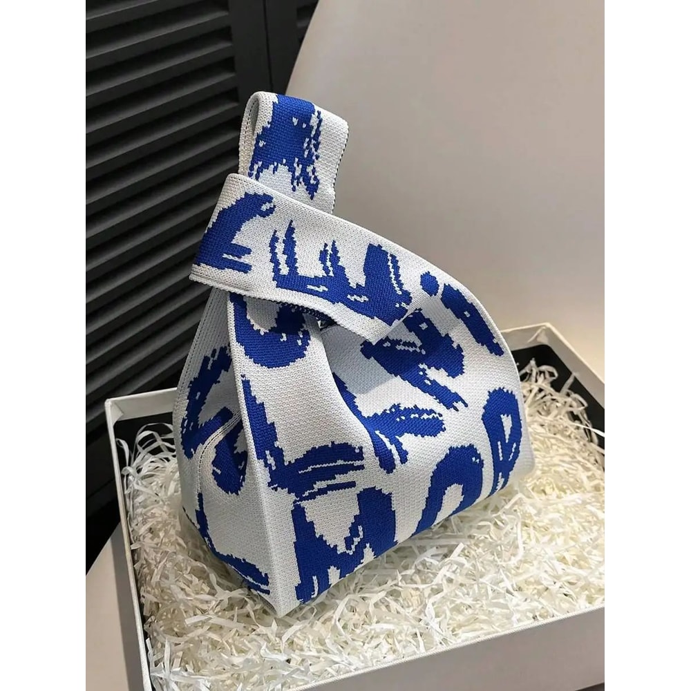 Knitted Yarn Bucket Handbag 13