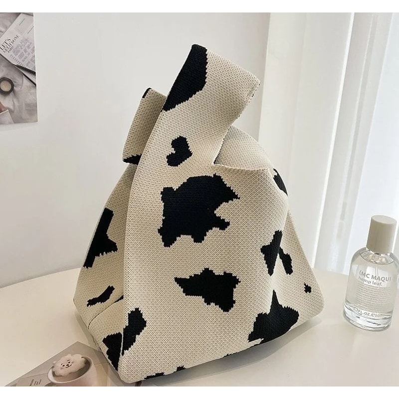 Knitted Yarn Bucket Handbag 15