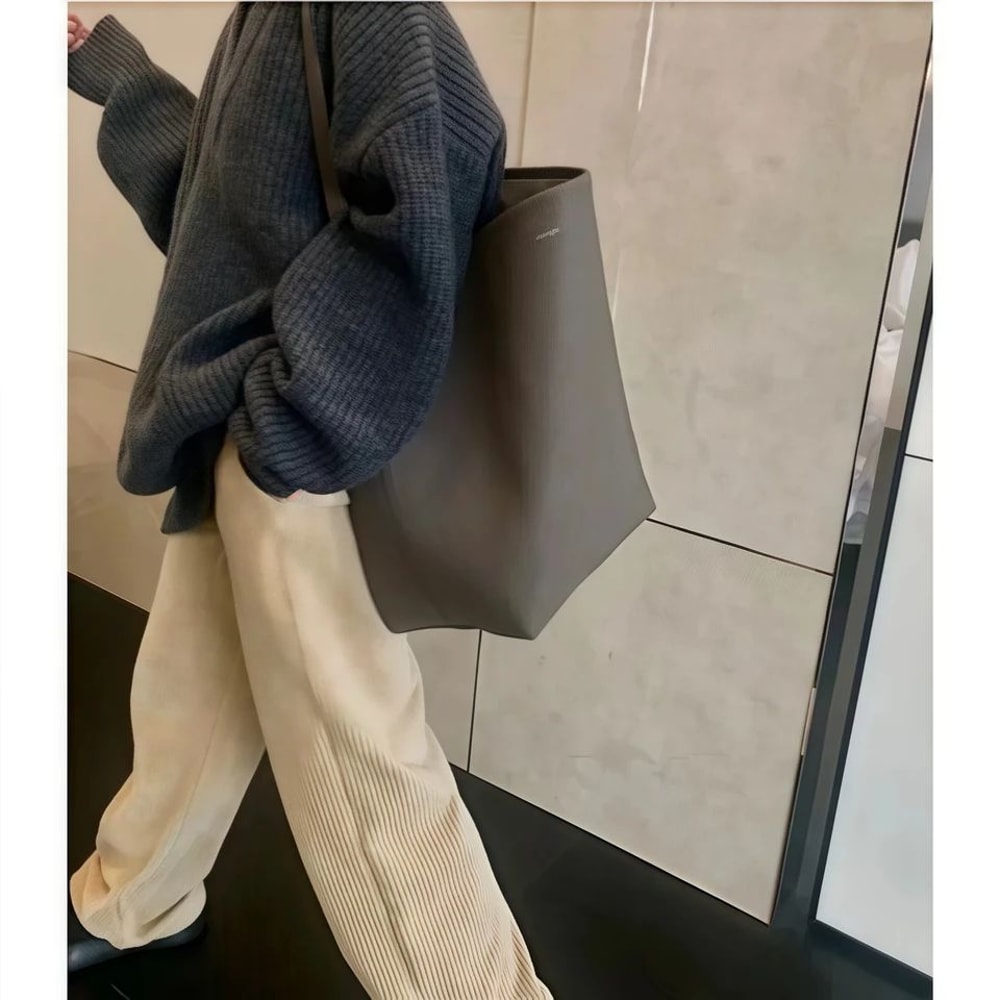 Womens Leather Bucket Tote Bag 5