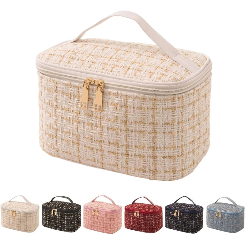 Large Capacity Travel Cosmetic Bag 0