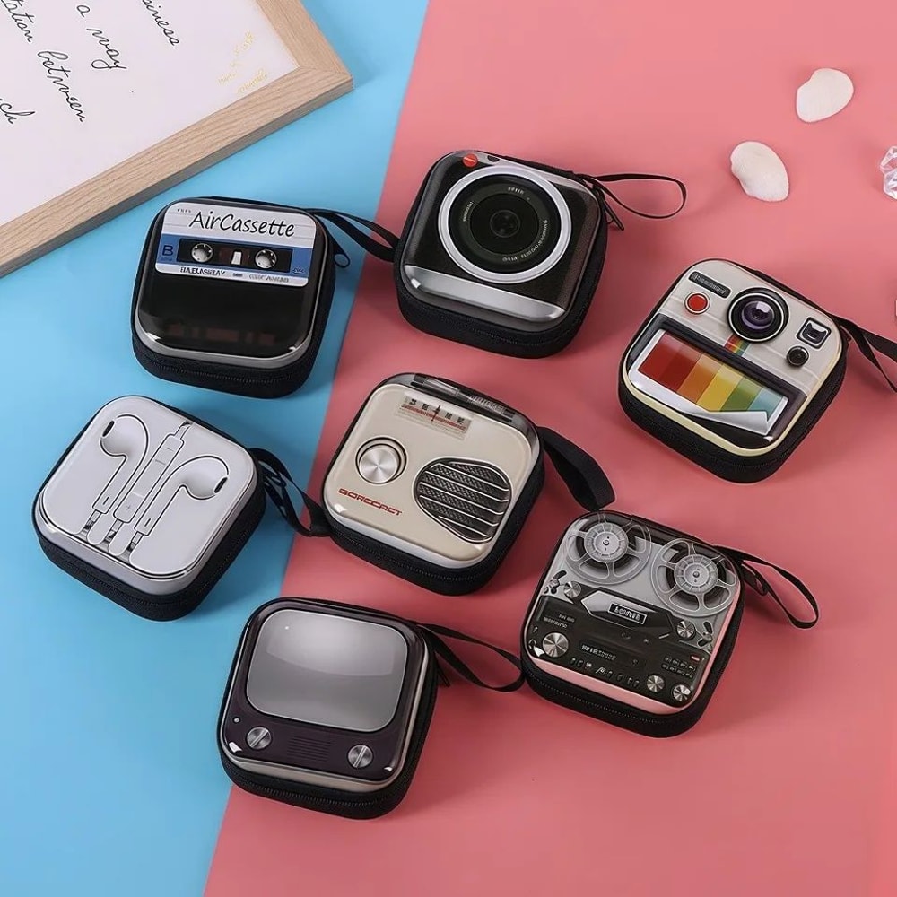 Vintage Cartoon Zipper Coin Wallet 0