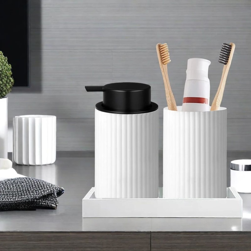 Foaming Soap Dispenser With Silicone Tray 1