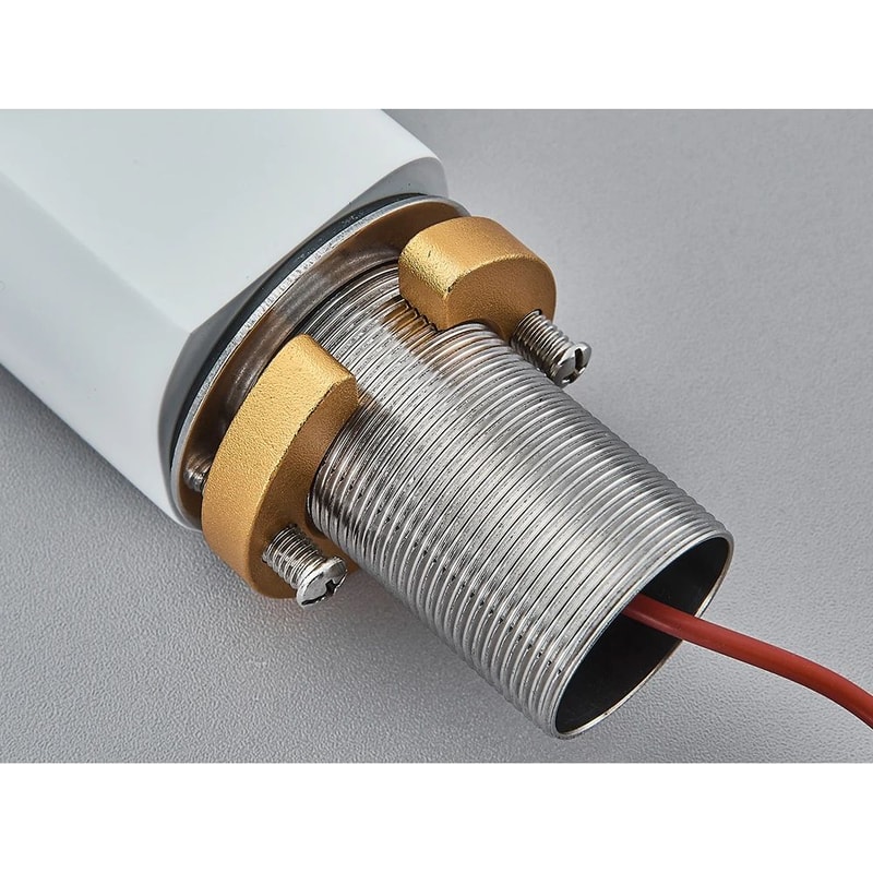 Smart Touchless Basin Faucet With Digital Display 9