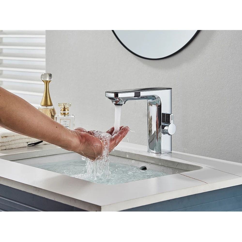 Smart Touchless Basin Faucet With Digital Display 10
