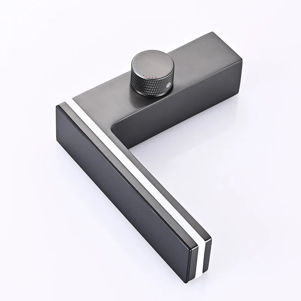 Digital Display LED Bathroom Faucet 7