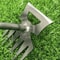2 In 1 Garden Rake Weed Puller 4