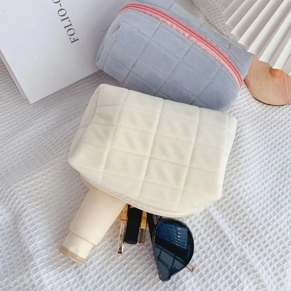 Cute Plush Makeup Storage Bag 5