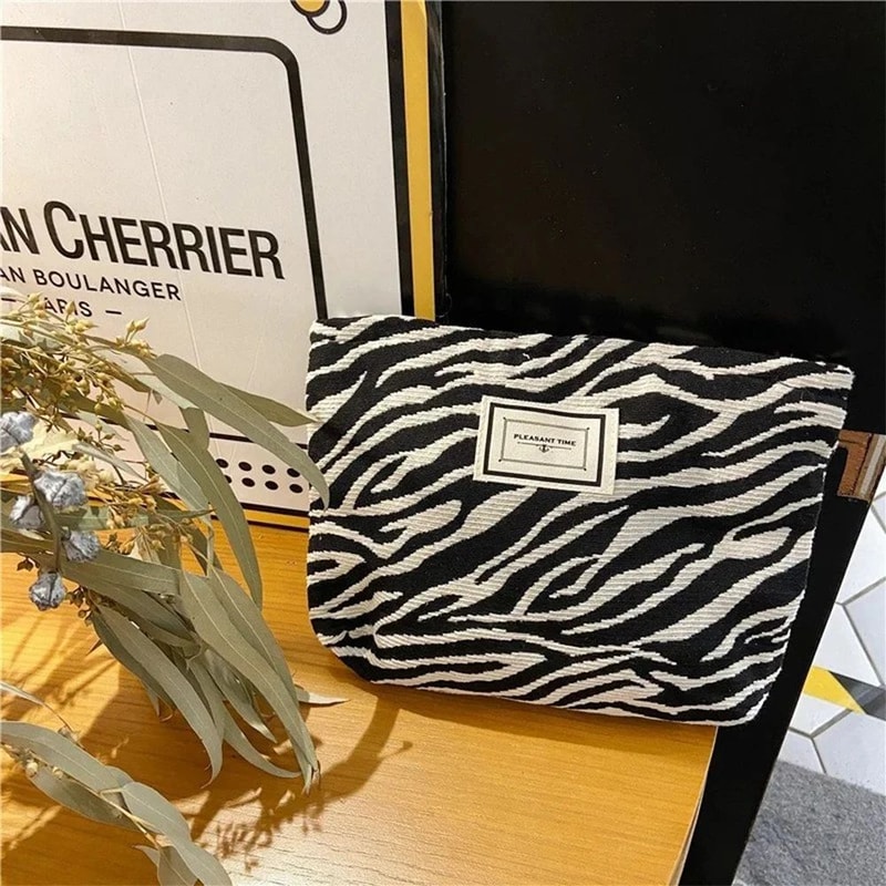 Leopard And Zebra Print Makeup Bag 1