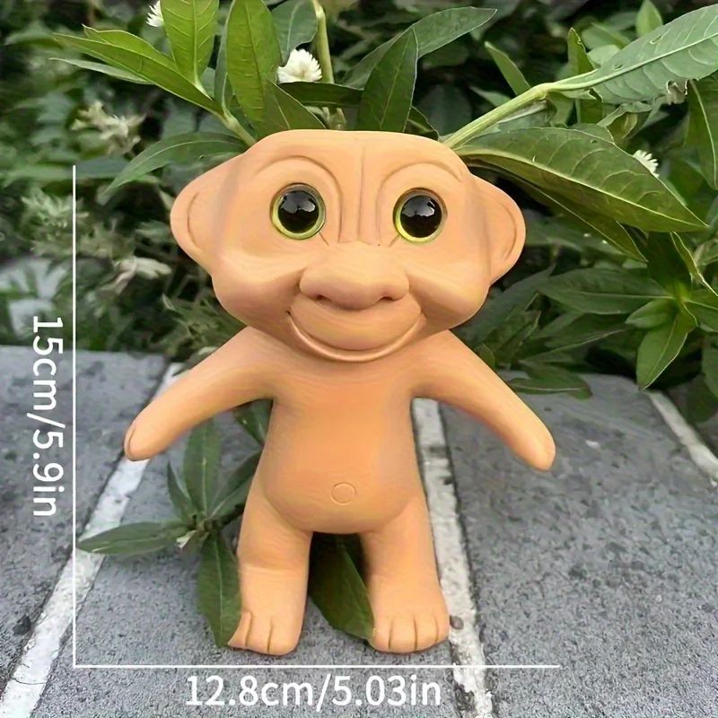 Resin Gnome Planter Pot 2