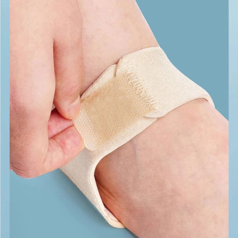 Silicone Heel Pads With Adjustable Straps 4