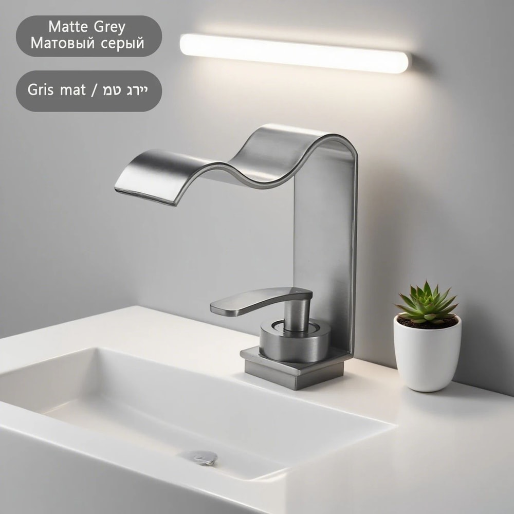 Luxury Brushed Gold Bathroom Sink Faucet 11