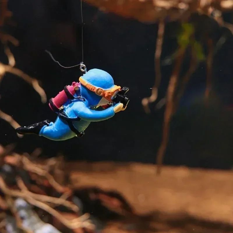 Mini Diver Mermaid Aquarium Decor Set 2