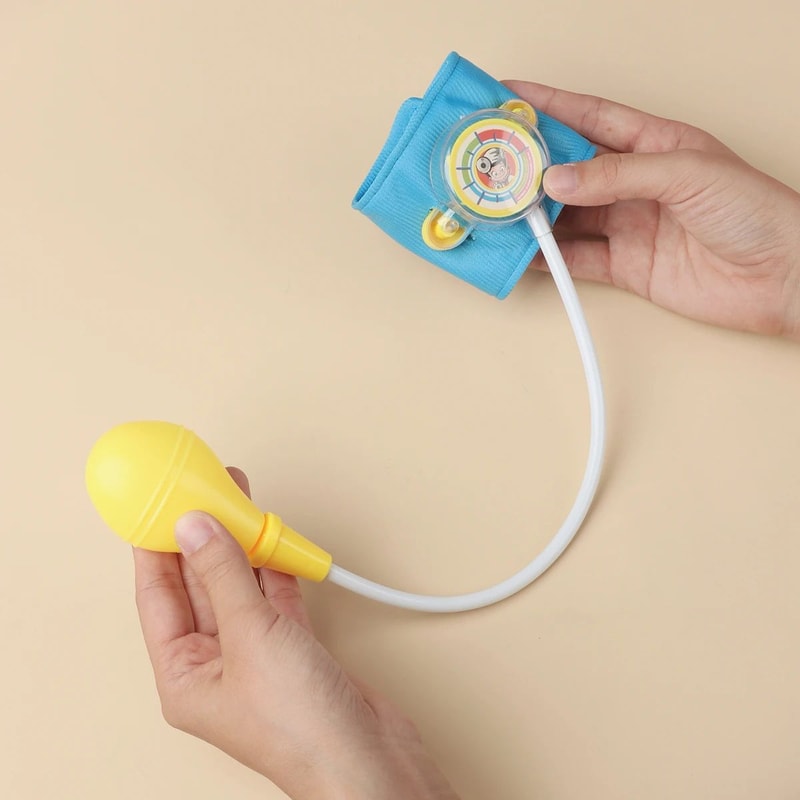 Kids Blood Pressure Monitor Toy For Medical Role Play 3
