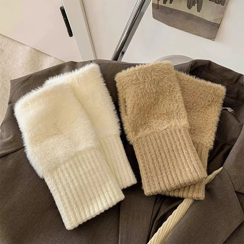 Soft Plush Fingerless Winter Gloves For Women 7