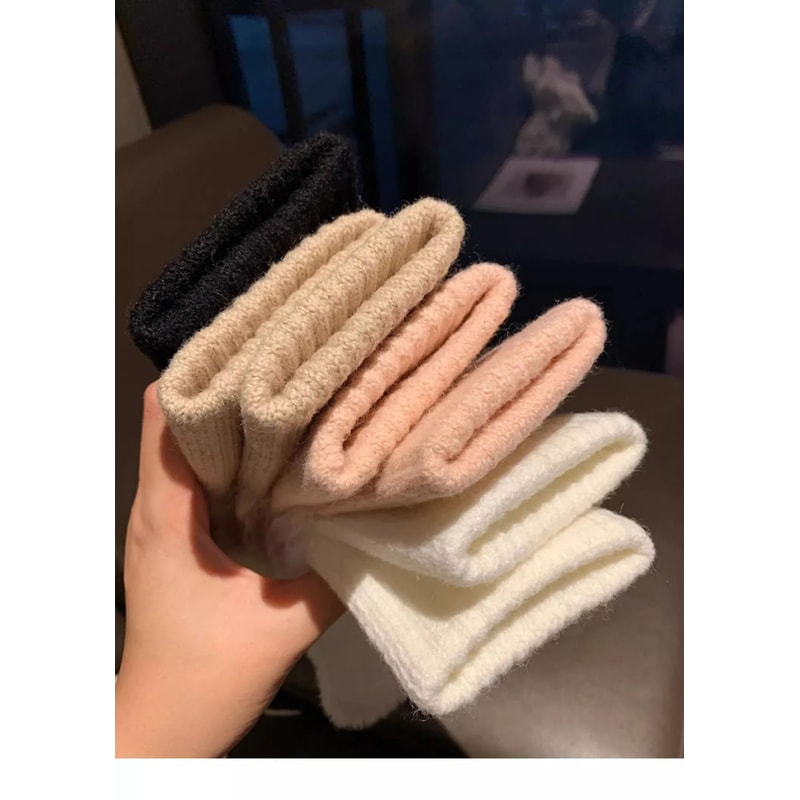 Soft Plush Fingerless Winter Gloves For Women 10