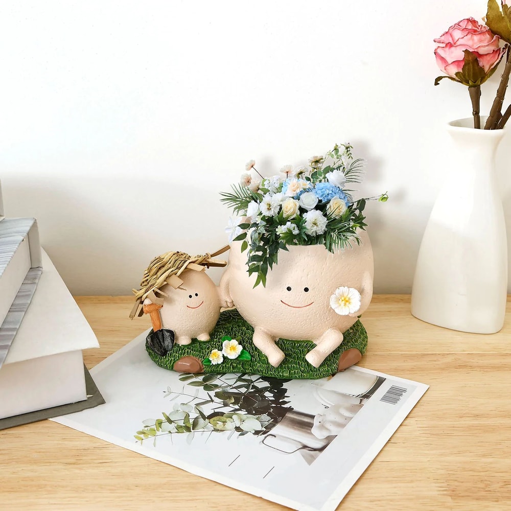 Cute Smiley Face Succulent Planter 1