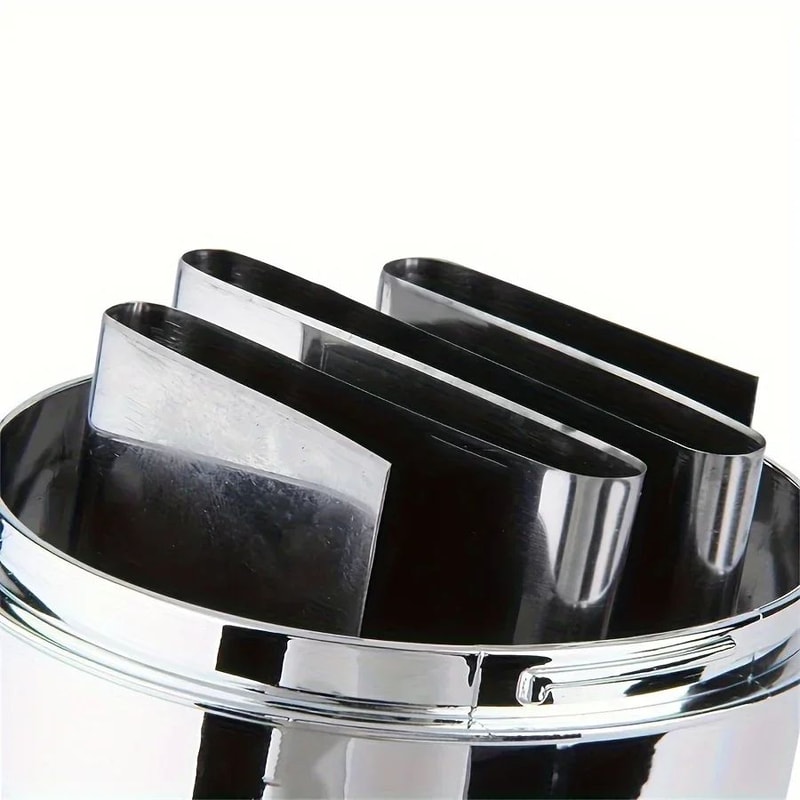 304 Stainless Steel Manual Garlic Press Chopper 9