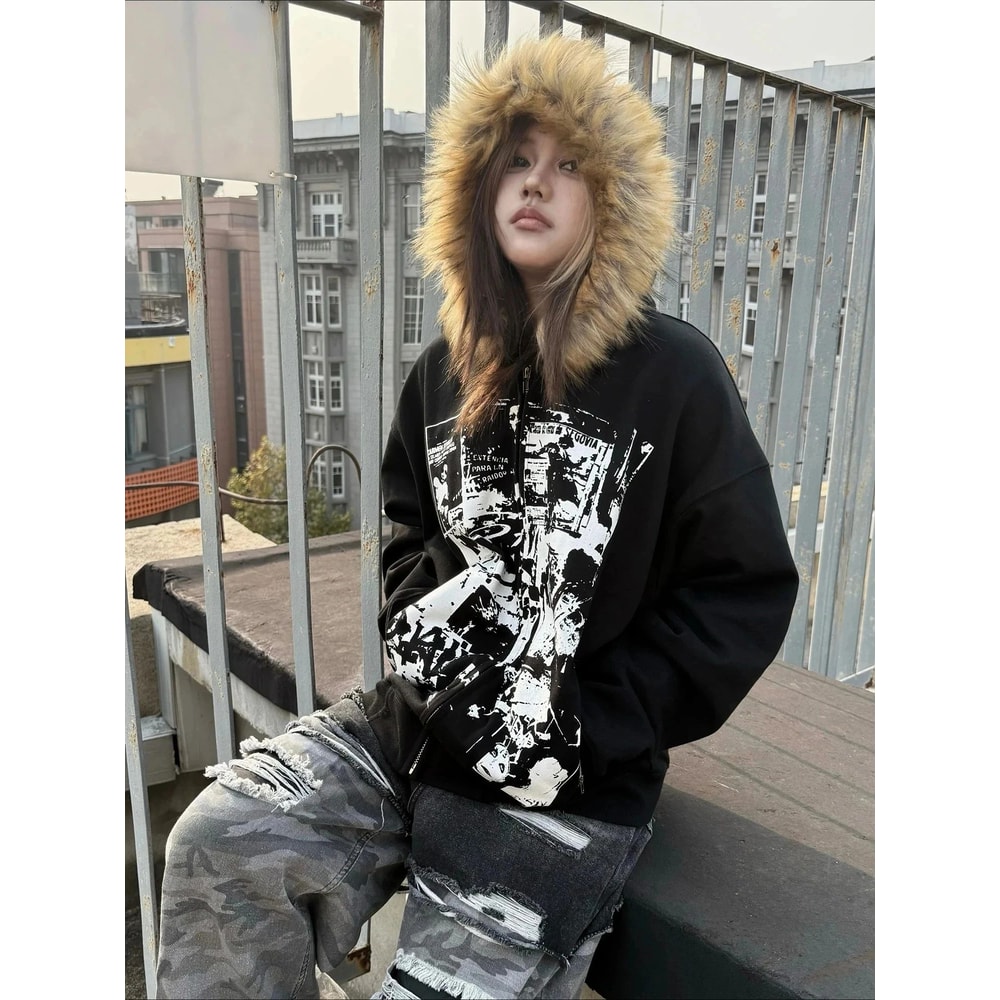 Subculture Gothic Hooded Faux Fur Coat 3