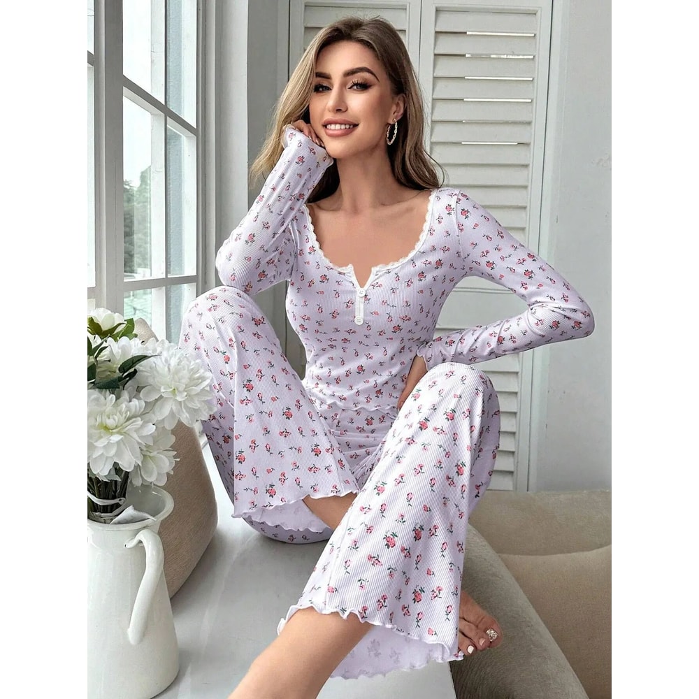 Women Floral Print Long Sleeve Pajama Set With Lettuce Trim 4