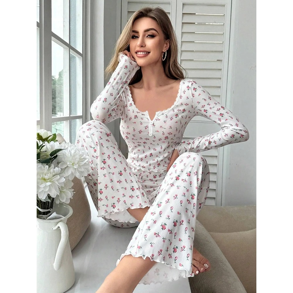 Women Floral Print Long Sleeve Pajama Set With Lettuce Trim 9