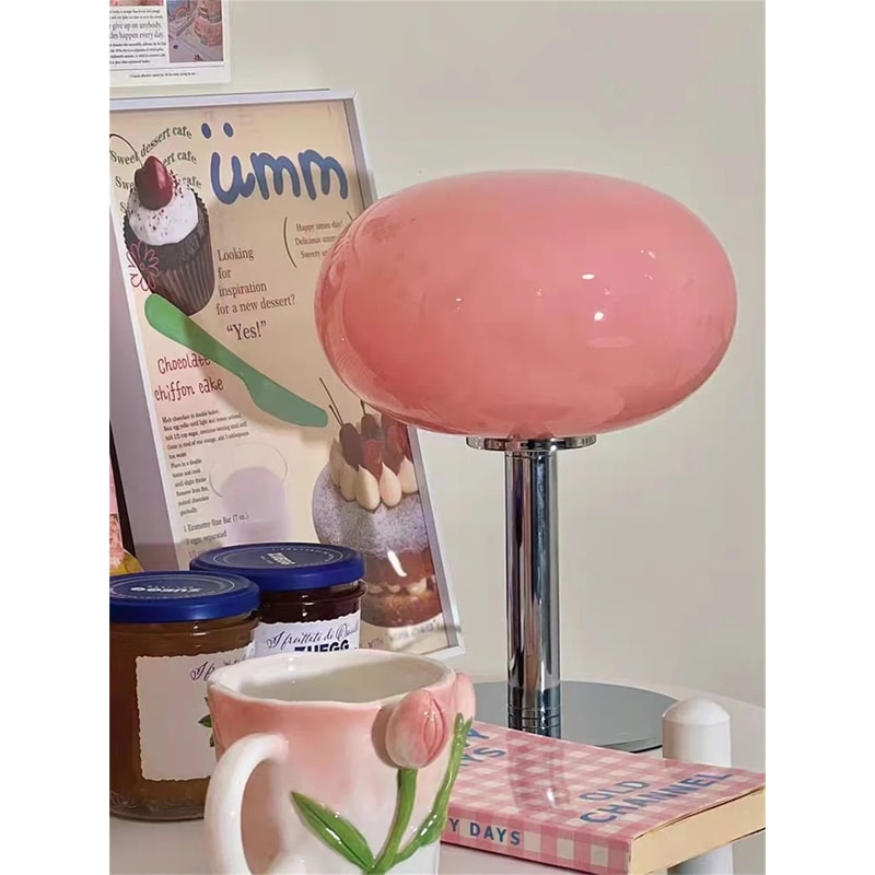 Medieval Cream Glass Lollipop Table Lamp 11