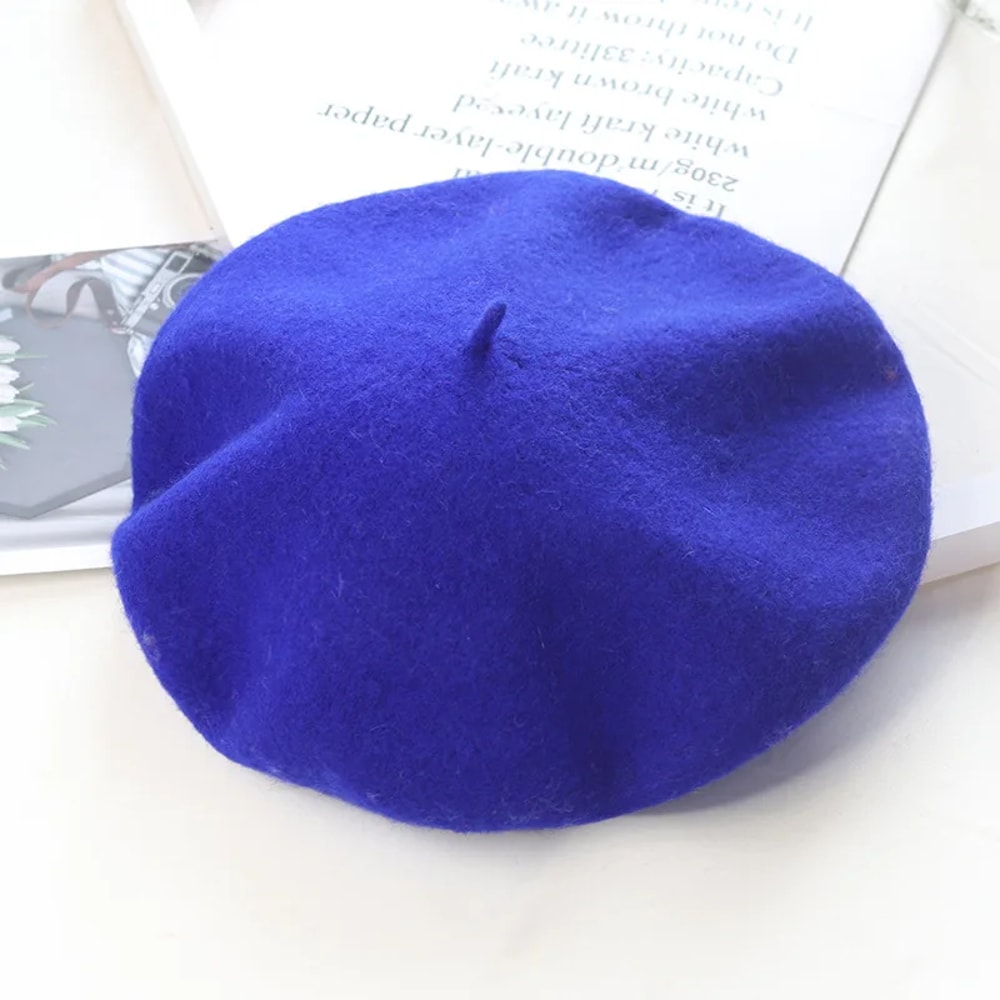 French beret hat womens accessory for layered autumn to winter outfits