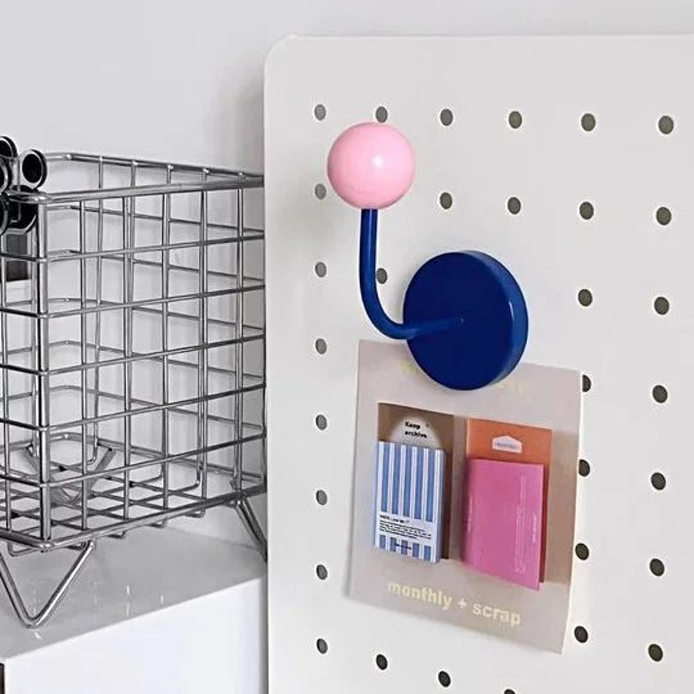 Strong Magnetic Hook Seamless Wall And Fridge Holder 6