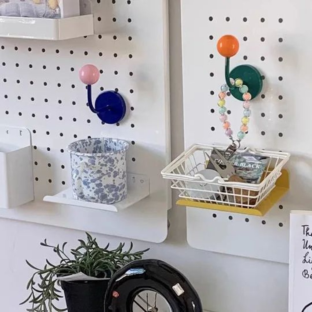 Strong Magnetic Hook Seamless Wall And Fridge Holder 8