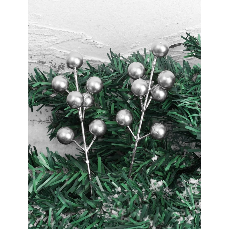 Artificial Red Gold Silver Berry Branch Picks For Christmas Decor 9