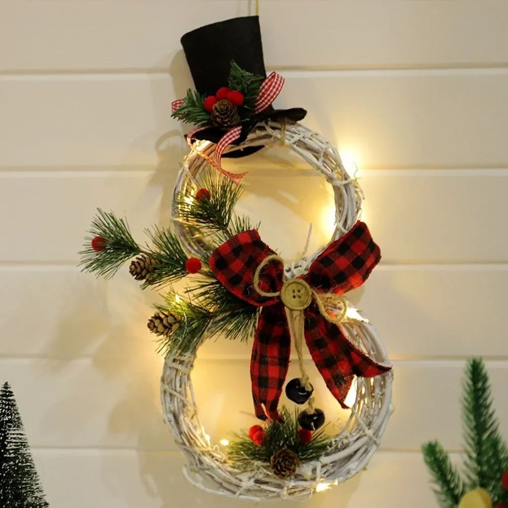 Lighted Rattan Christmas Wreath Pendant 0