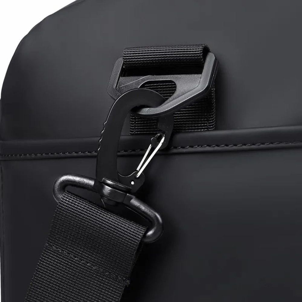 Large Capacity Gym Travel Duffel Bag With Shoe Compartment 7