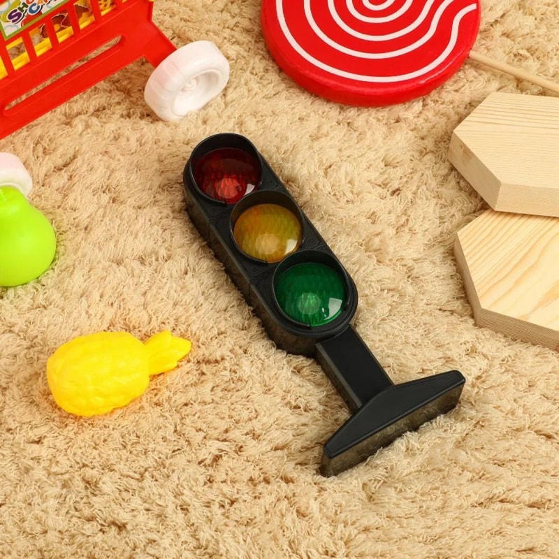Mini Traffic Light Toy Lamp Simulation Road Signal Decor 9
